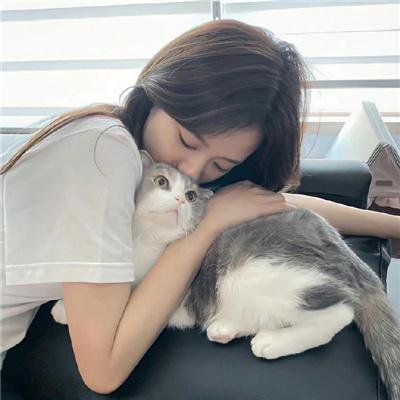 残宵留得梦依稀